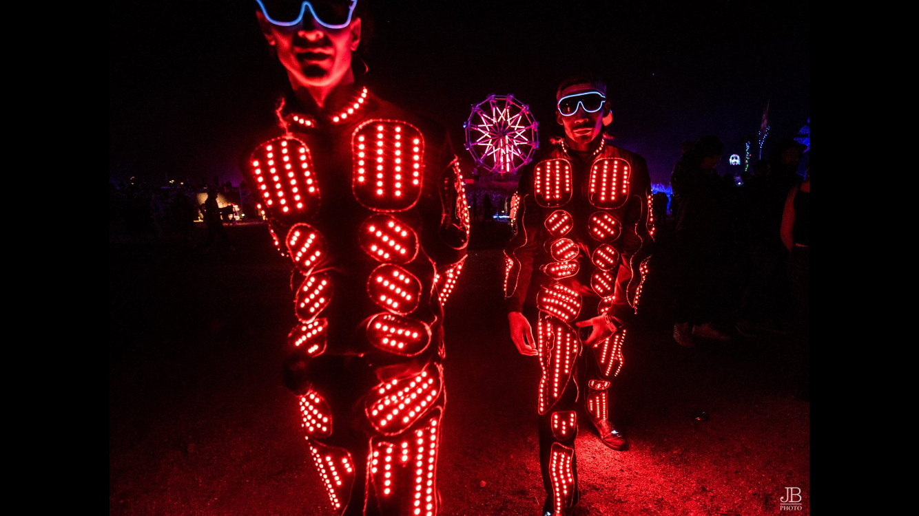The Illuminated G's